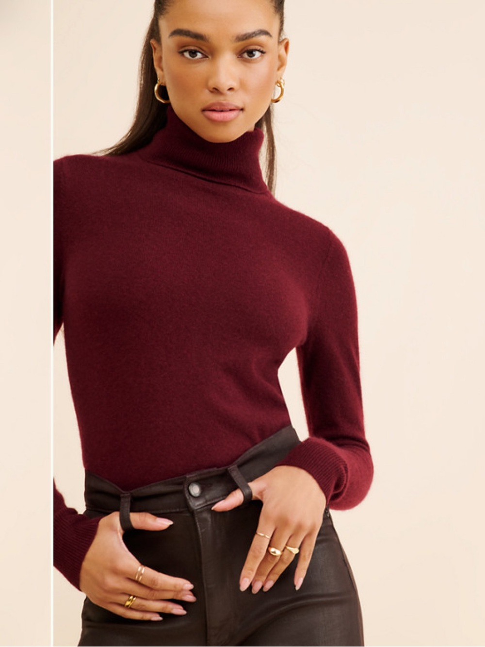 Women's Cashmere Turtleneck Sweater - Wine